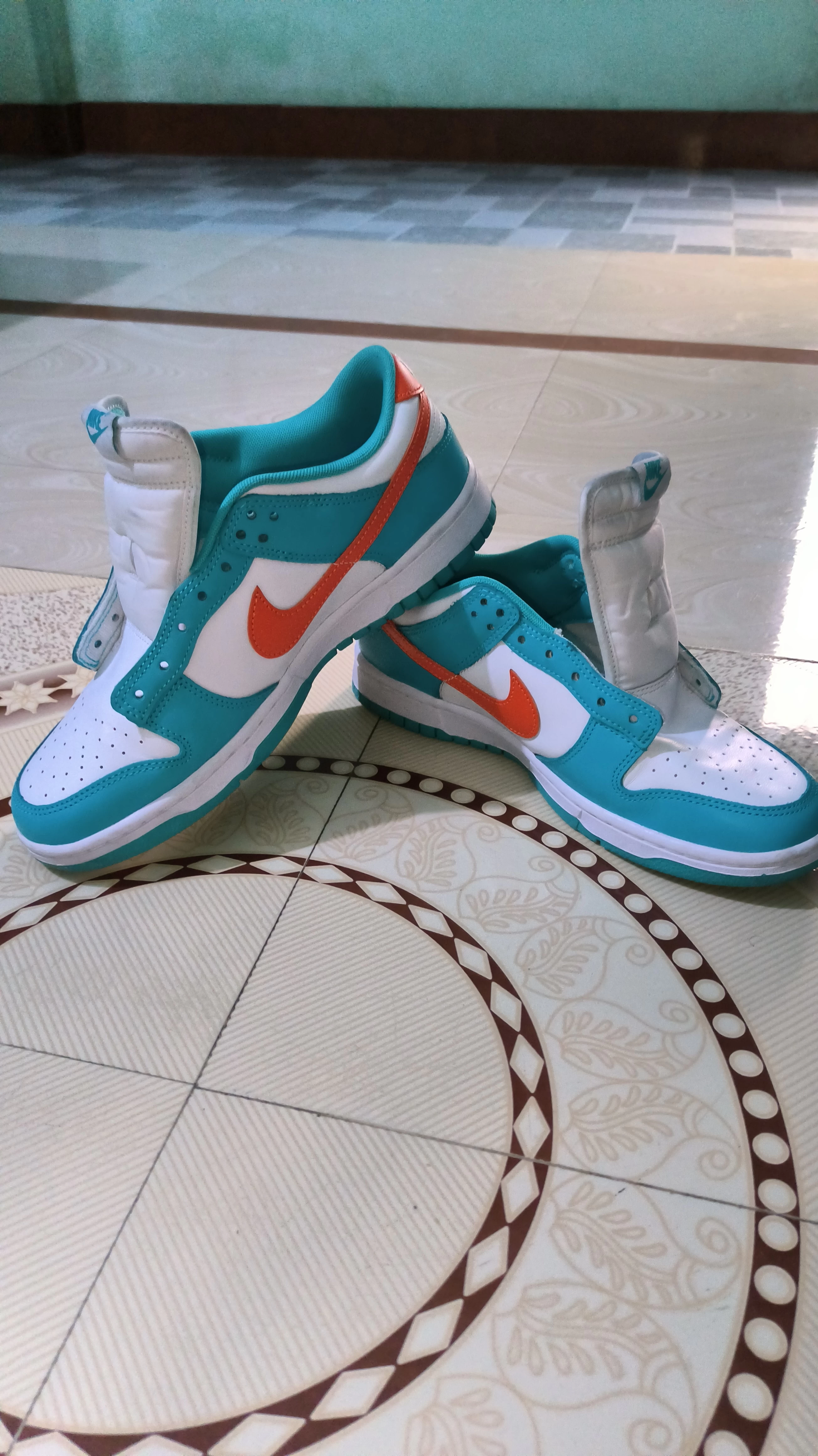 Nike SB Dunk Miami Dolphin