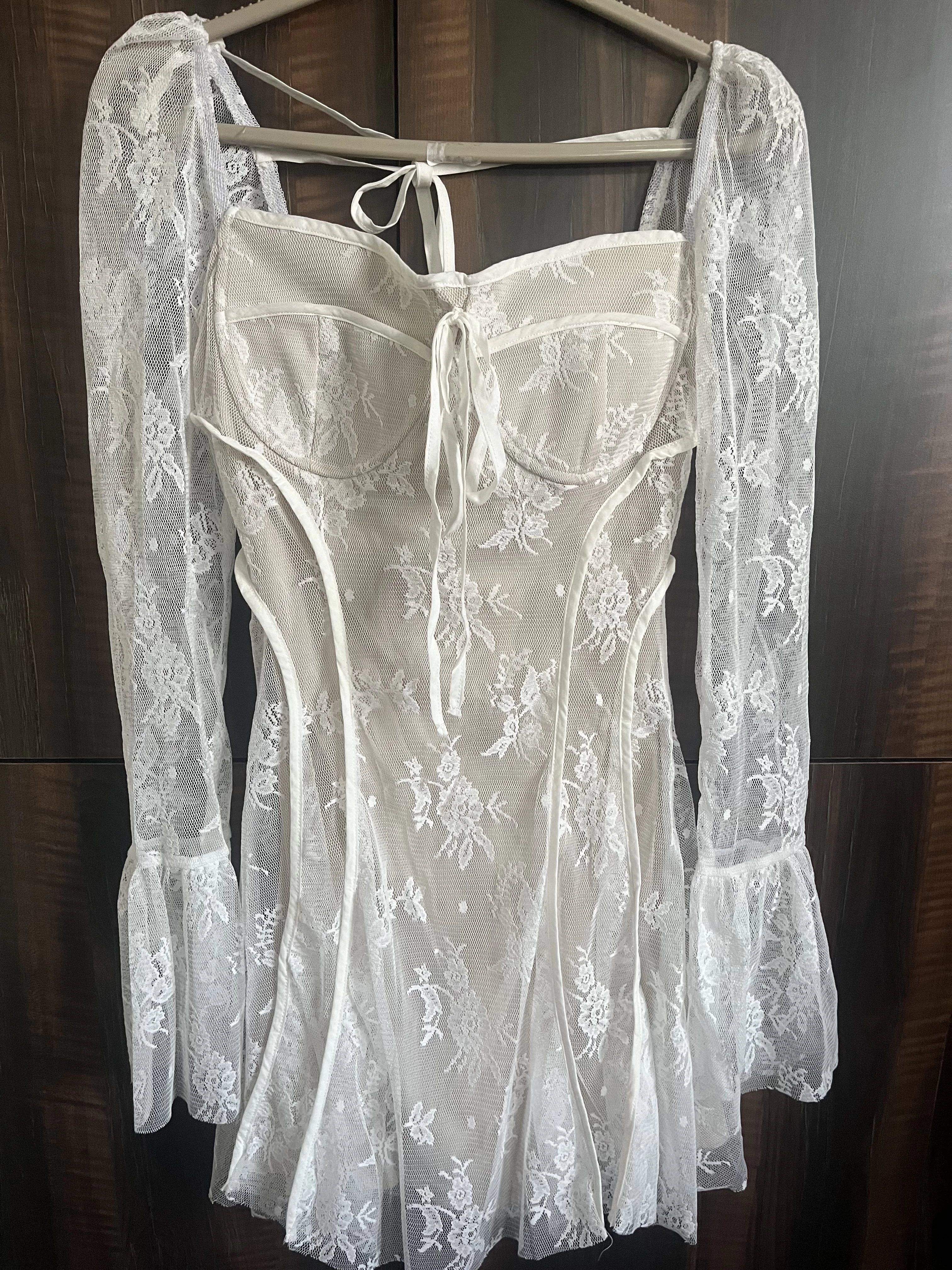 white lace dress