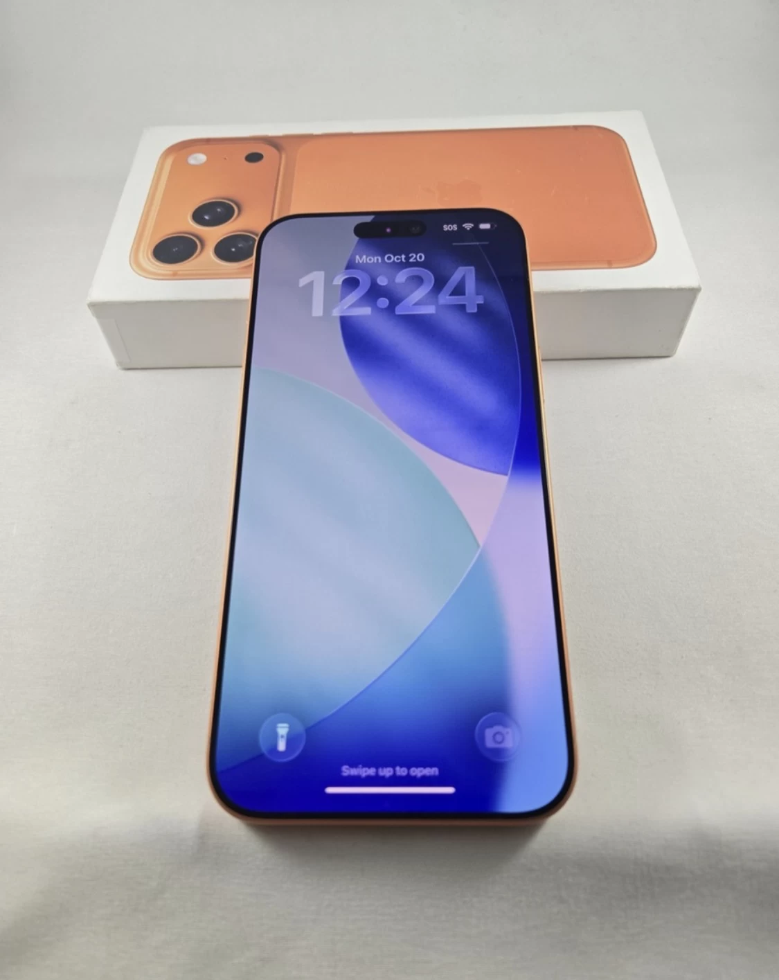 Apple iPhone 17 Pro Max 256GB (100% Batt)