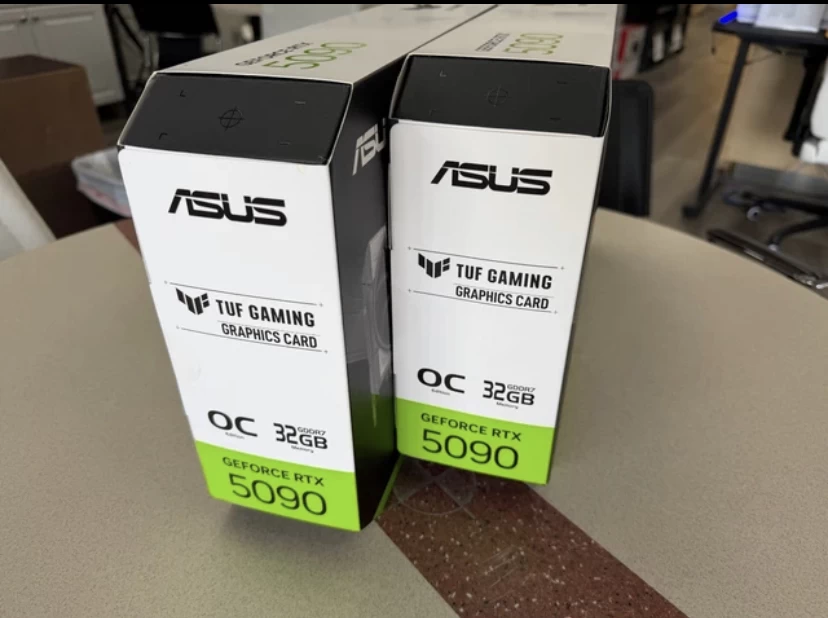 ASUS GEFORCE RTX 5090 TUF Gaming 32GB GDDR7 NVIDIA - New Sealed